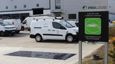 Solární dlažební systém v logistickém parku